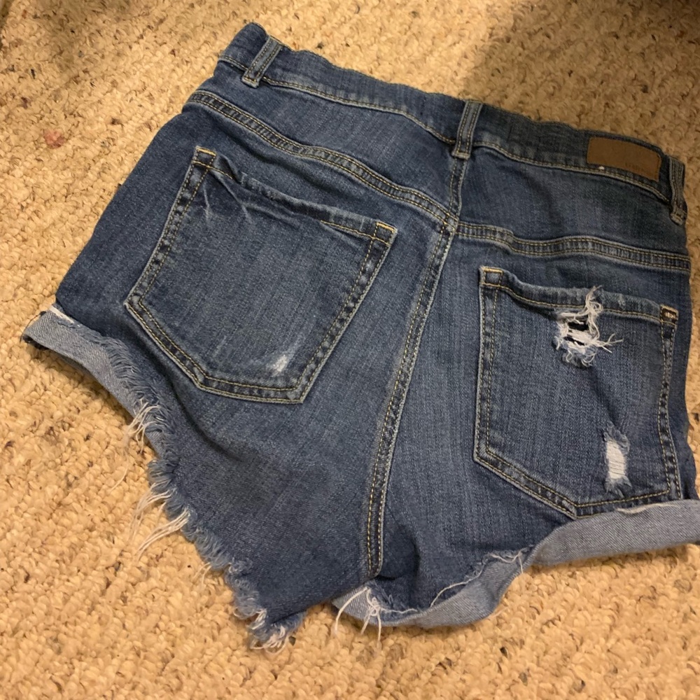 Garage jean shorts - Picture 2 of 4